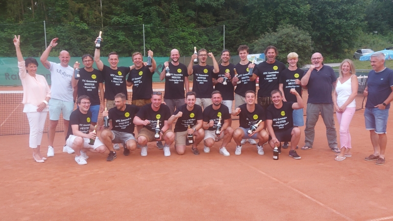 Die Sektion Tennis der Sportunion Gmunden ist Meister in der Herren 1. Klasse Süd B und Meister in der Herren Einstiegsliga Süd B.